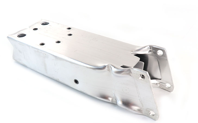 Кронштейн усилителя переднего бампера 51117406385 BMW