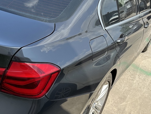 Крыло правое заднее 41007298172 BMW