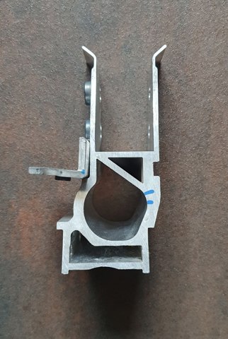 51117422234 BMW Кронштейн усилителя переднего бампера купить в Киев