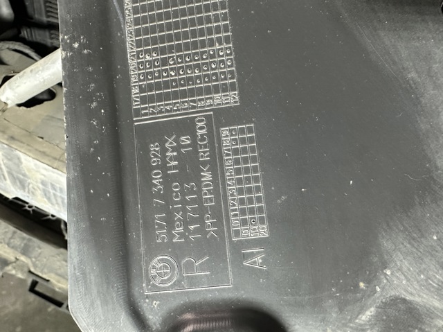 51717340928 BMW Подкрылок крыла переднего правый задний купить в Николаев