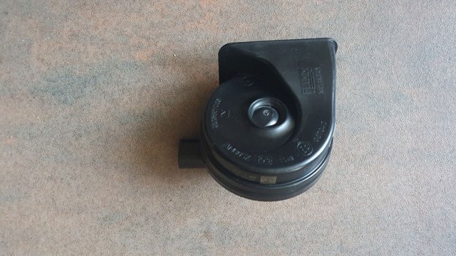 Автомобильный клаксон Бмв 3
