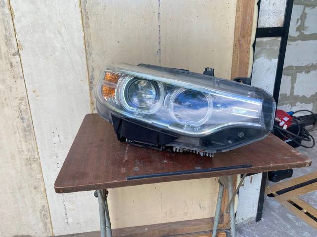 Фара передняя правая 63117377854 BMW