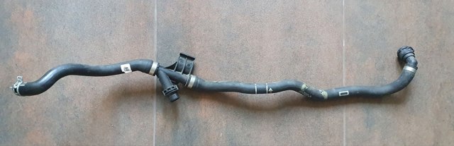 Патрубок системи охолодження 64219398959 BMW