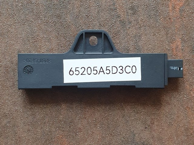 65205A5D3C0 BMW Антенна купить в Украина