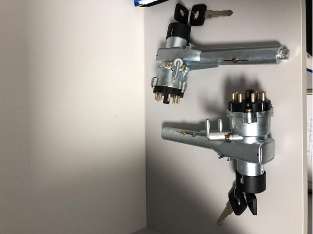 1005452 AUTOTECHTEILE Замок зажигания купить в Николаев