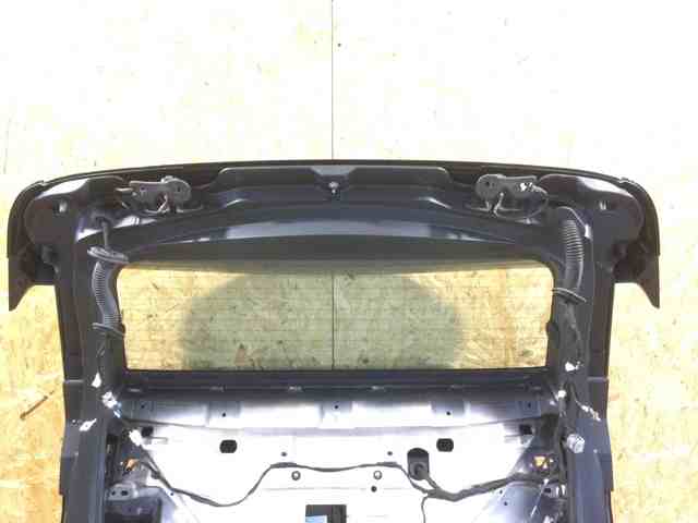 LR117319 Land Rover