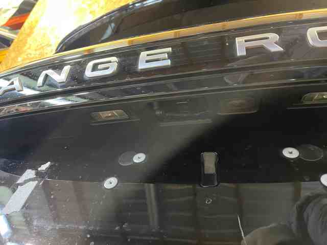 LR117319 Land Rover