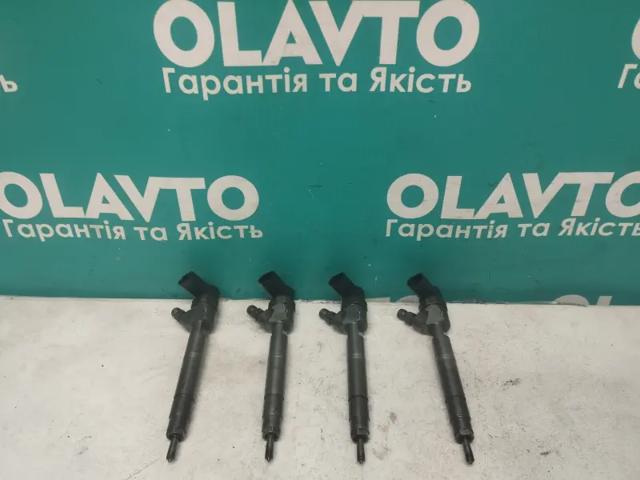 Клапанная форсунка 0445110012 MERCEDES