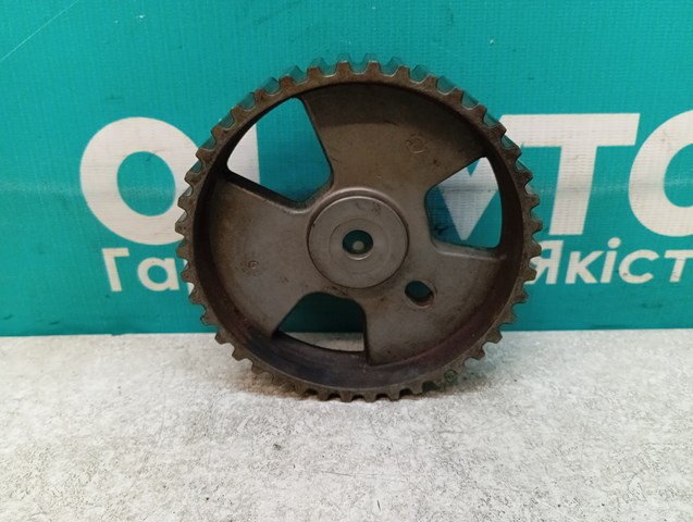 Звездочка привода распредвала двигателя Ситроен С5 1