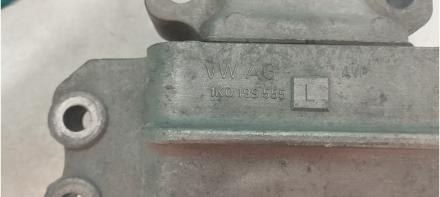 VAG 1001991098 Подушка (опора) двигателя левая в наличии Каменское