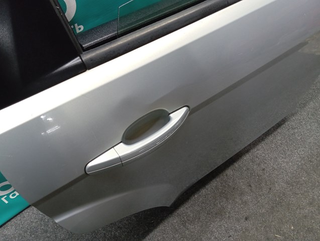 1702402 FORD Дверь задняя правая купить в Киев