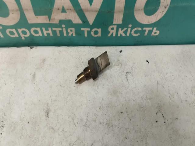 Включатель фонарей заднего хода Ситроен С5 1