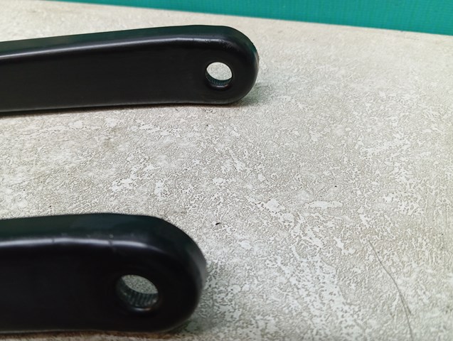 4M5117526CD FORD Поводок стеклоочистителя купить в Винница