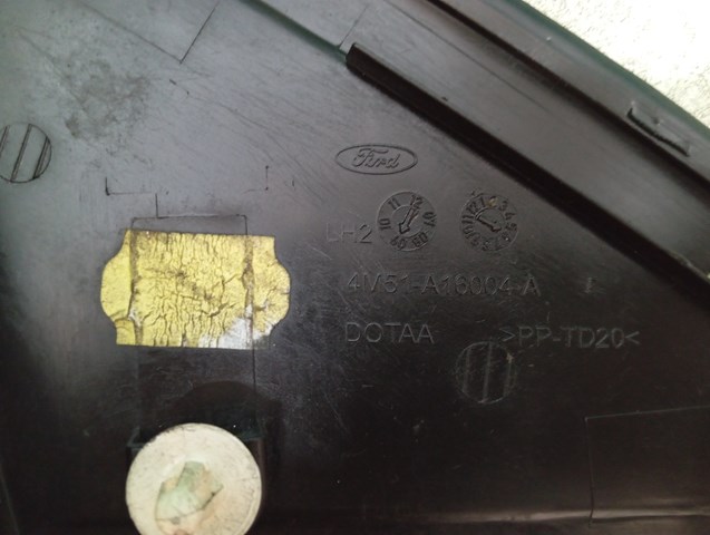 FORD 4M51A16003AG Накладка стойки кузова внешняя передняя правая в наличии Николаев