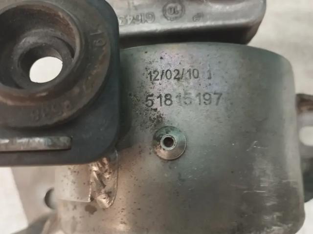 FIAT 51815197 Правая подушка двигателя в наличии Одесса