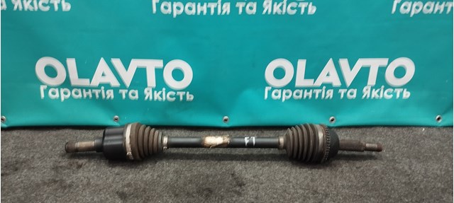 6C113B437BE Полуось (привод) передняя левая купить Тернополь