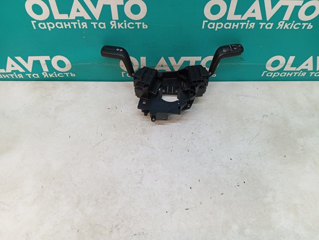 Переключатель подрулевой, правый 6C1T17A553AA FORD