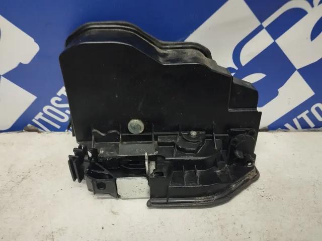 BMW 7318413 Замок двери задней левой в наличии Украина