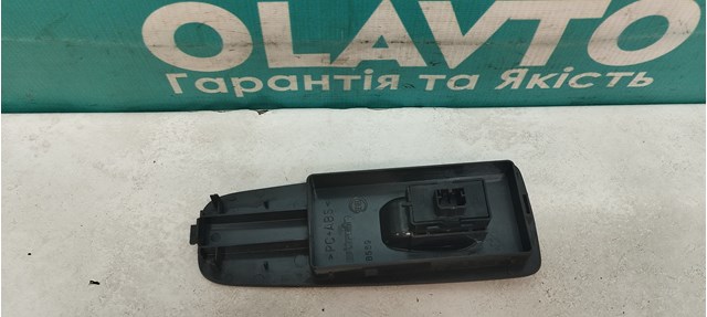 735421717 FIAT Кнопка включения мотора стеклоподъемника передняя правая купить в Павлоград