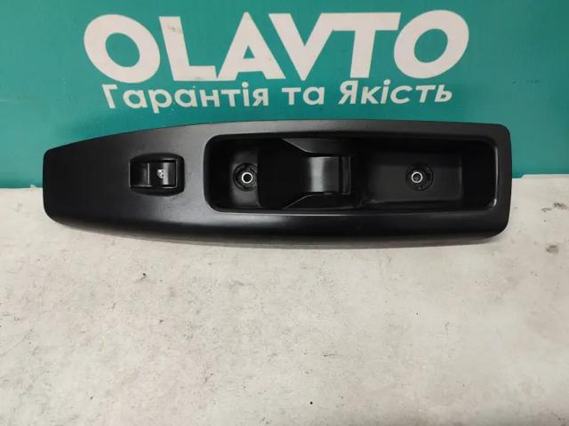 735498675 FIAT Кнопка стеклоподъемника передняя купить в Винница