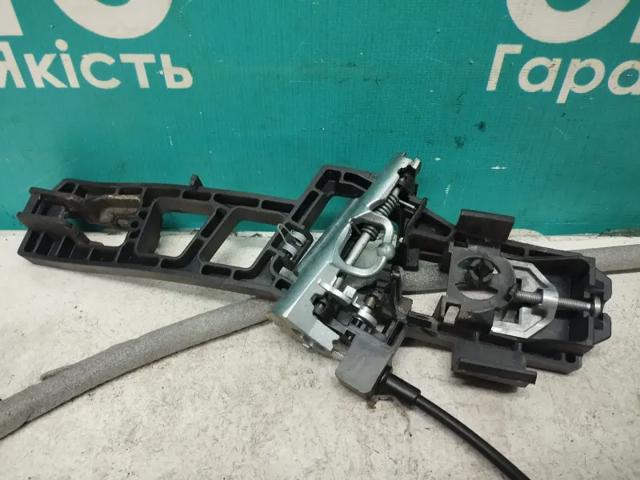 FORD 8A61A224A37AN Держатель наружной ручки двери передней левой в наличии Львов