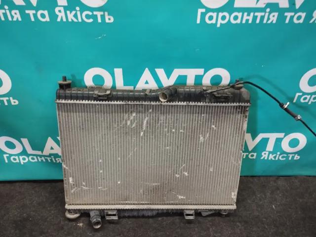 FORD 8V518005DF Радиатор охлаждения двигателя в наличии Украина