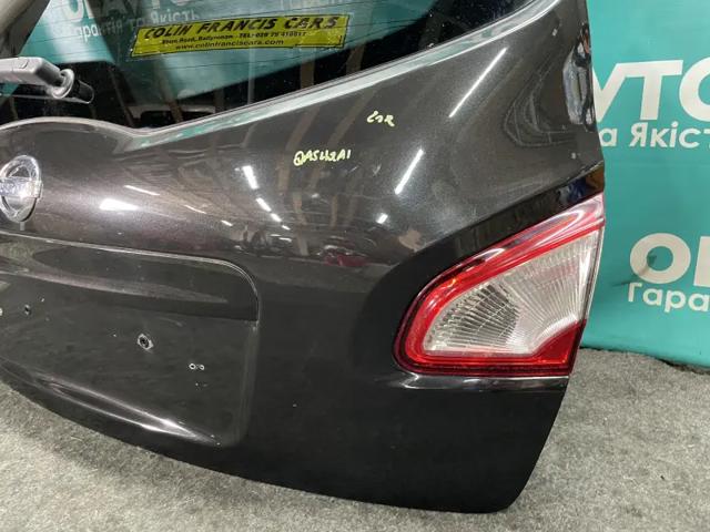 90300EY10C NISSAN Стекло багажника двери 3/5-й задней (ляды) купить в Хмельницкий