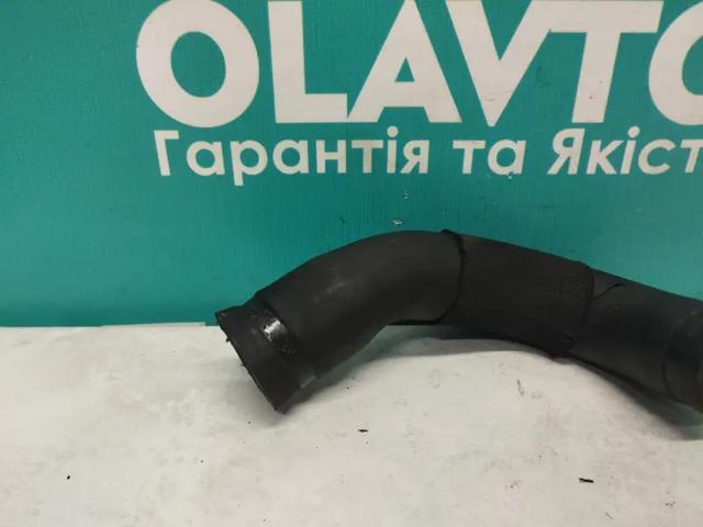 FAST FT61436 Шланг (патрубок) радиатора охлаждения верхний в наличии Украина
