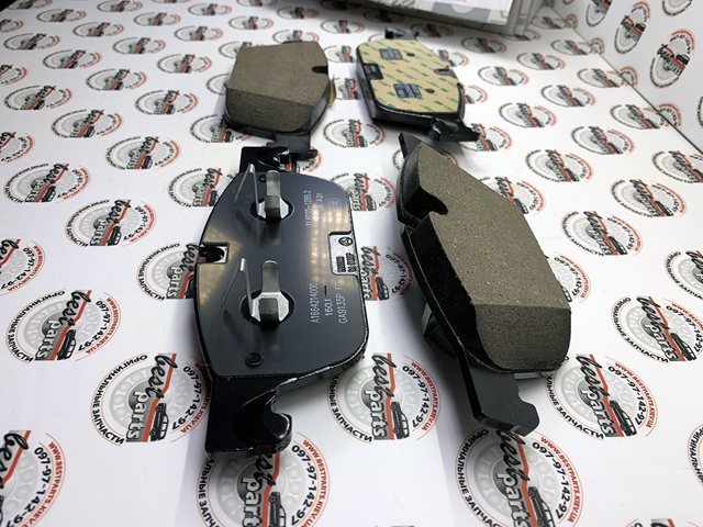 MERCEDES 0004201205 Колодки тормозные передние дисковые в наличии Сумы