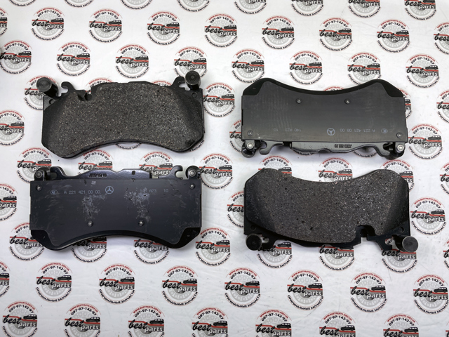A0004201505 MERCEDES Передние тормозные колодки купить в Тернополь