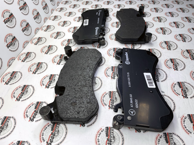 MERCEDES 0004207205 Колодки тормозные передние дисковые в наличии Черкассы