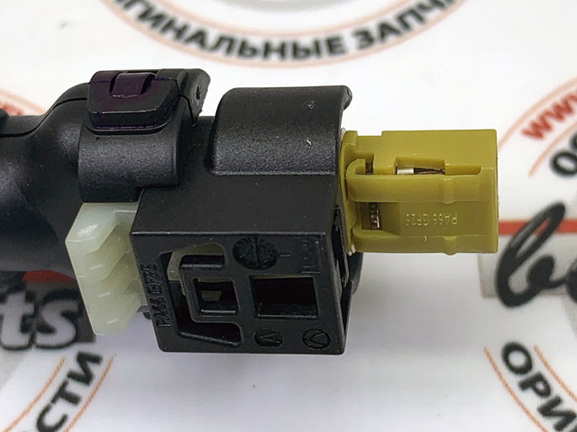 Датчик температуры отработавших газов (ОГ), перед сажевым фильтром 0009056504 MERCEDES