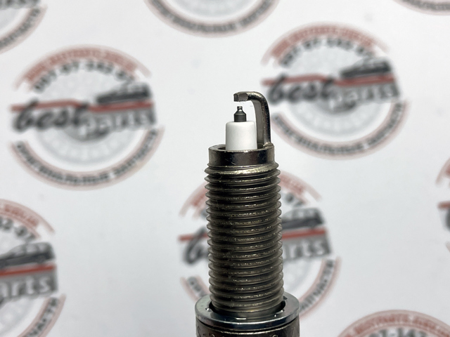 BMW 12120037582 Свеча зажигания в наличии Чернигов