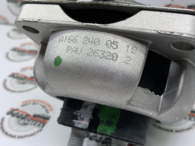 Подушка коробки 1662400518 MERCEDES