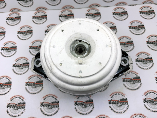 Правая подушка двигателя 1662405917 MERCEDES
