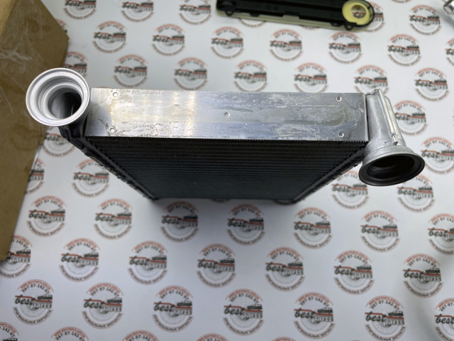 1668300261 MERCEDES Радиатор печки купить в Черкассы