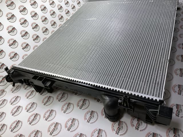 1675006301 MERCEDES купить в Ужгород