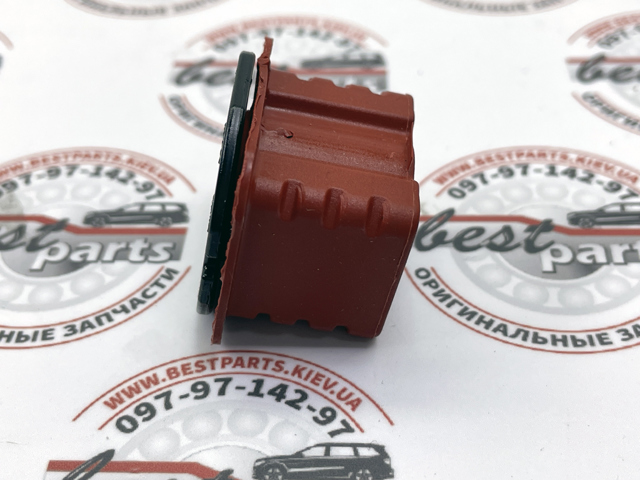 Подушка крепления радиатора верхняя 1695040114 MERCEDES