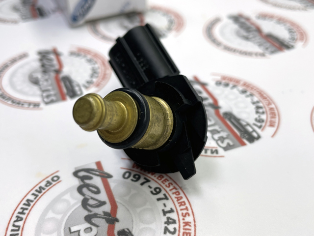 FORD 1822418 Датчик температуры охлаждающей жидкости в наличии Харьков