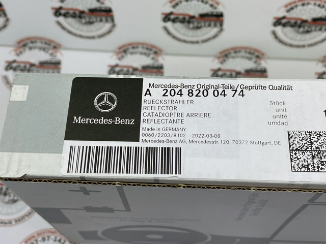 Правый катафот бампера 2048200474 MERCEDES