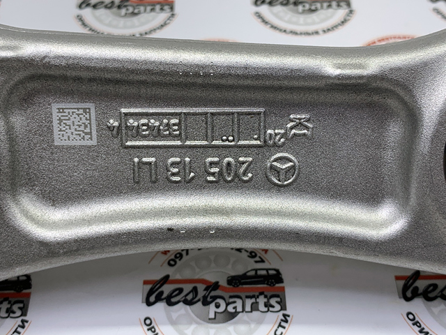 2053302107 MERCEDES Рычаг передней подвески нижний левый купить в Кривой Рог