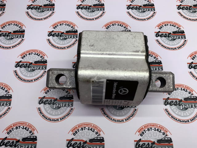 Подушка коробки передач 2122400818 MERCEDES