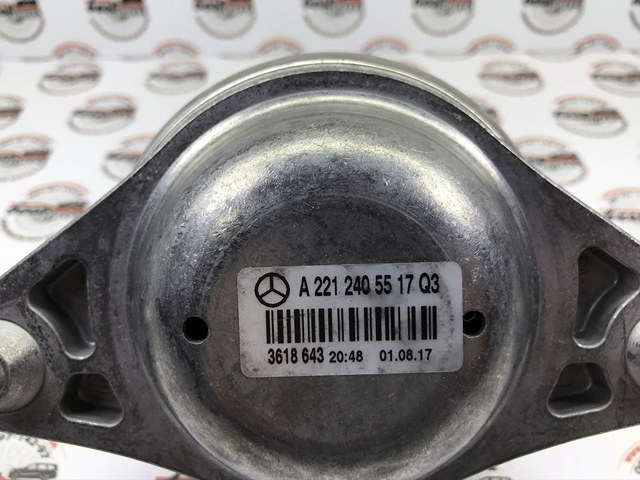 MERCEDES 2212405517 в наличии Винница