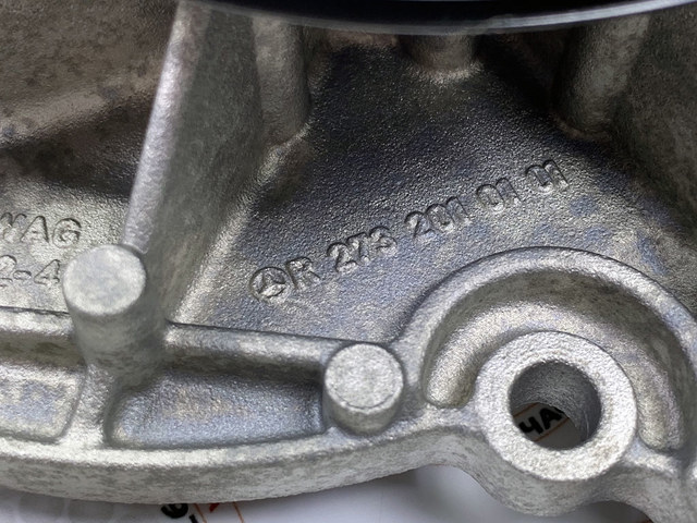 MERCEDES 273200020180 Помпа в наличии Николаев