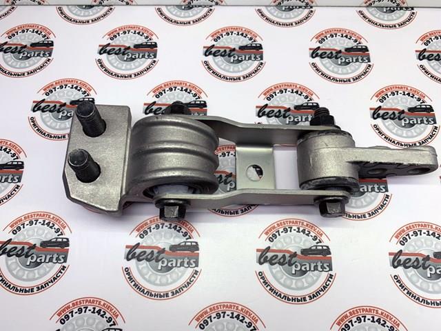 30680750 VOLVO Подушка (опора) двигателя нижняя купить в Житомир