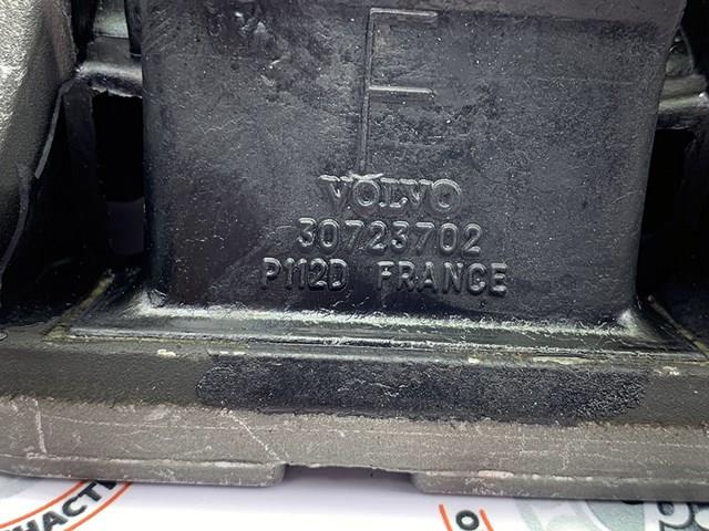 VOLVO 30723702 Правая подушка двигателя в наличии Чернигов