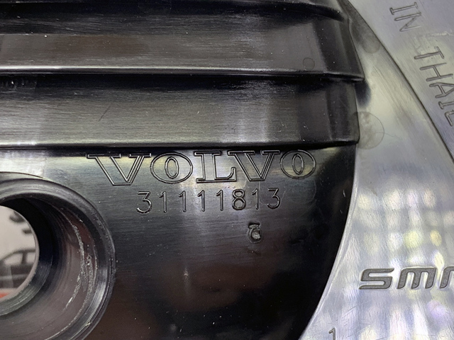 VOLVO 31111813 Указатель поворота зеркала левый в наличии Чернигов