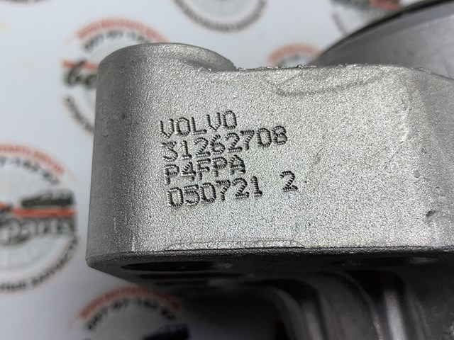 31262708 VOLVO Подушка (опора) двигателя правая передняя купить в Черкассы
