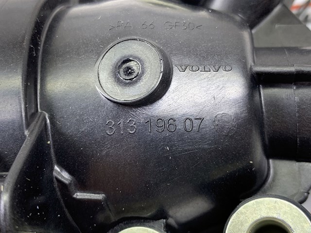 VOLVO 31319606 Корпус термостата в наличии Ужгород
