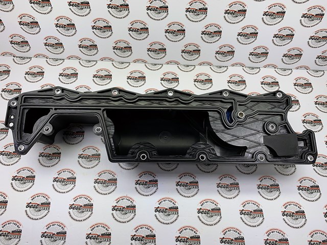 31319642 VOLVO Крышка клапанная купить в Киев